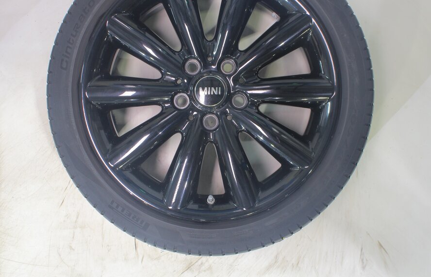 Mini Mini Cooper / S / One / Cabrio F55 F56 F57 499 17 inch wheels Pirelli Summer tires Original