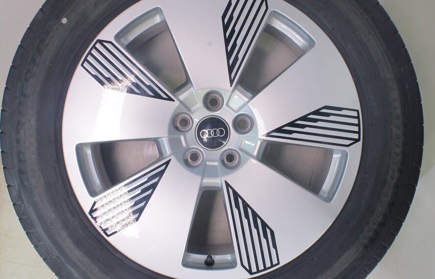 Audi Audi e-tron GE Q8 e-tron 19 inch rims Bridgestone Summer Tires Original