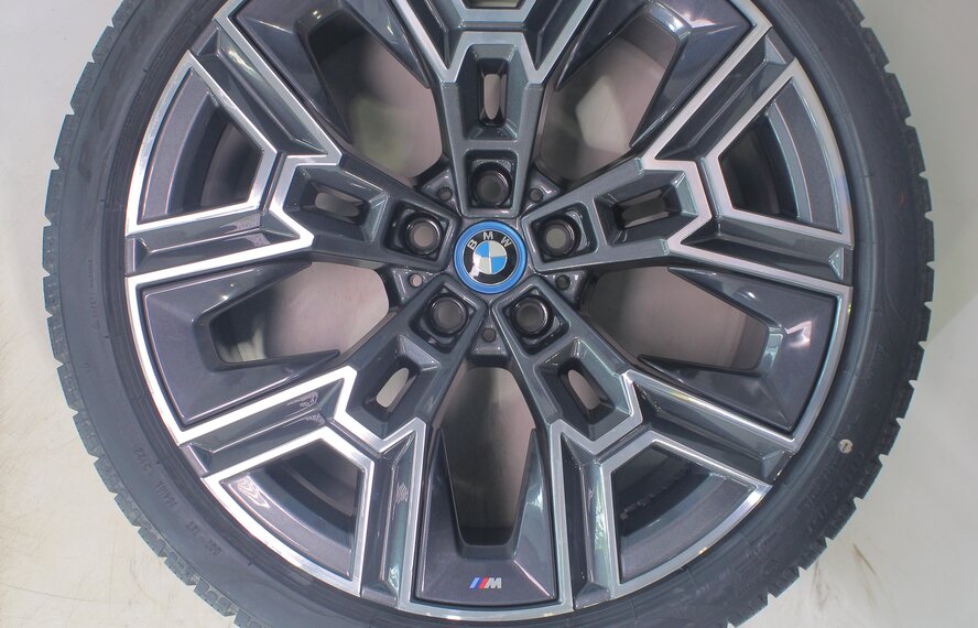 BMW BMW 5 serie i5 G60 G61 939M 20 inch velgen Pirelli Winterbanden Nieuw Origineel