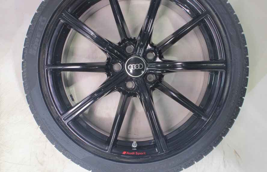 Audi Audi RS4 RS5 B9 RS 19 inch wheels Pirelli winter tires Original