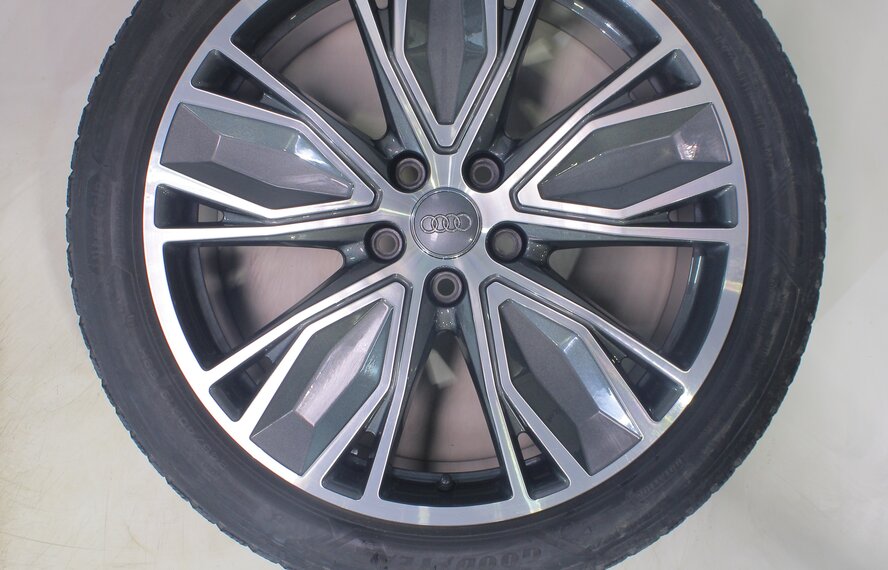 Audi Audi A5 S5 B10 19 inch wheels Goodyear Winter Tires Original