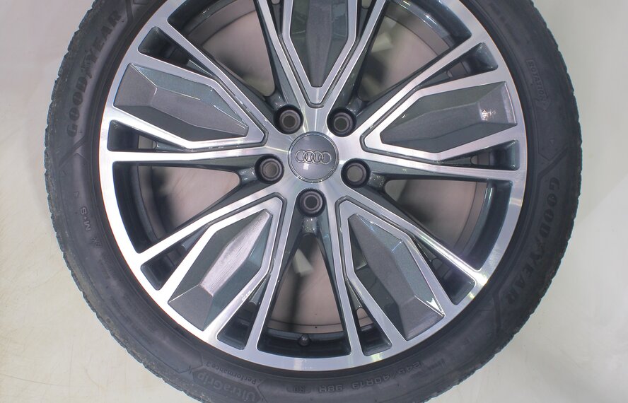 Audi Audi A5 S5 B10 19 inch wheels Goodyear winter tires Original