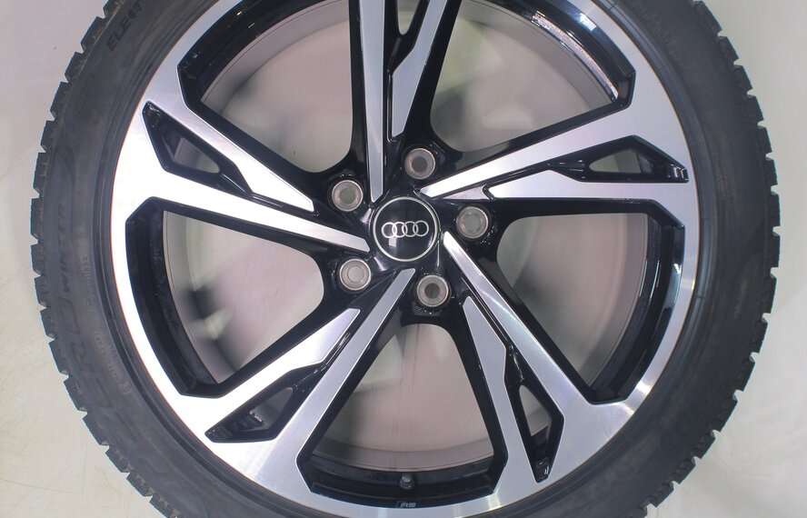 Audi Audi e-tron GT 20 inch wheels Pirelli Winter tires Original