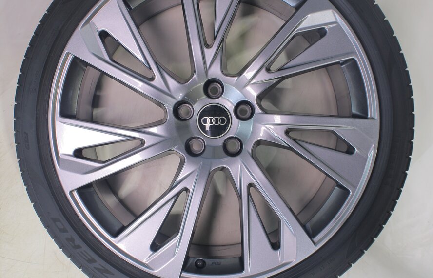 Audi Audi A8 4N 21 inch wheels Pirelli Summer Tires Original