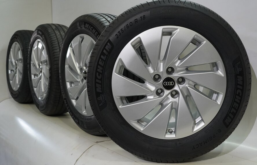 Audi Audi Q5 8MA 18 inch wheels Michelin Summer Tires Original