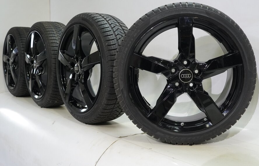 Audi Audi TT 8S 19 inch rims Pirelli winter tires Original