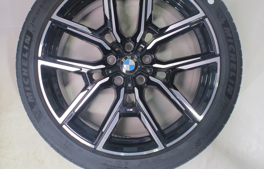 BMW BMW 4 series i4 G26 859M 19 inch wheels Michelin Summer Tires Original