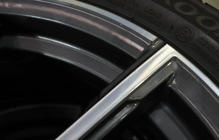 BMW BMW 2 Series 3 Series 4 Series G20 G21 G22 G42 780 18 inch rims Hankook Runflat Winter tires New Original