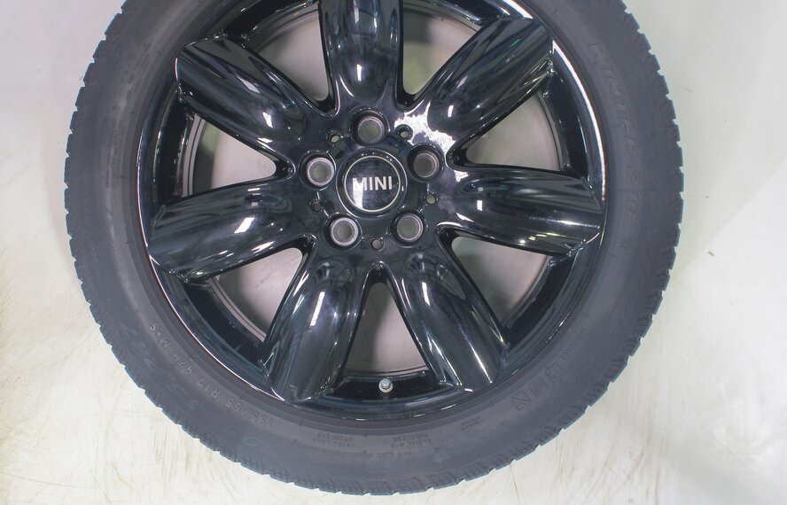 Mini Mini Clubman F54 528 17 inch rims Pirelli winter tires Original