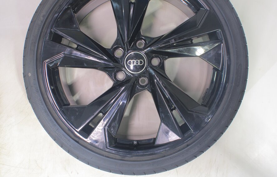 Audi Audi A3 S3 8Y 8V 19 inch rims Goodyear Summer tires Original
