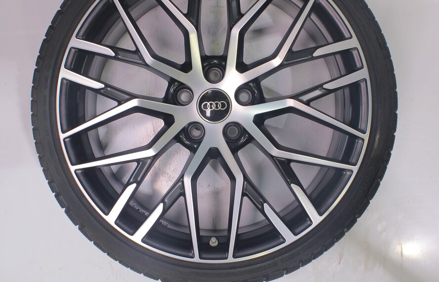 Audi Audi R8 4S 20 inch rims Continental winter tires Original