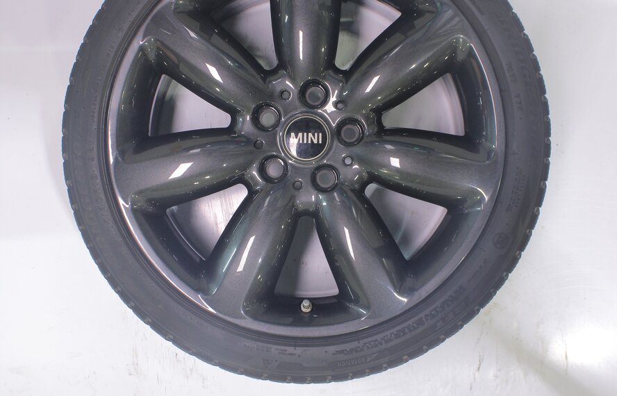 Mini Mini Clubman F54 521 18 inch rims Bridgestone Runflat Winter tires Original