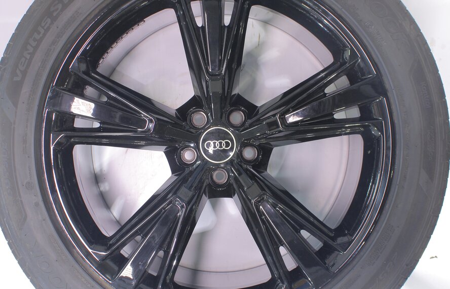Audi Audi Q8 4M 21 inch rims Hankook Summer tires Original