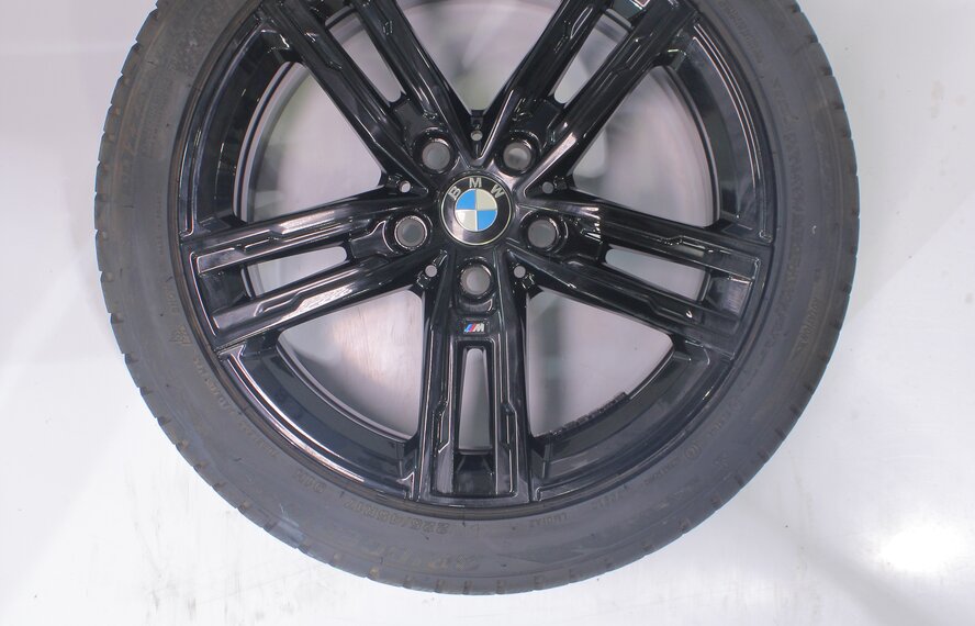 BMW BMW 1 2 series F40 F44 2 series Gran Coupe 550M 17 inch wheels Bridgestone Runflat Winter tires Original