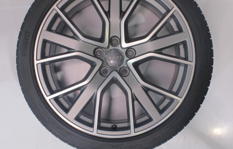 Audi Audi A4 S4 B9 8W 19 inch wheels Pirelli summer tires Original