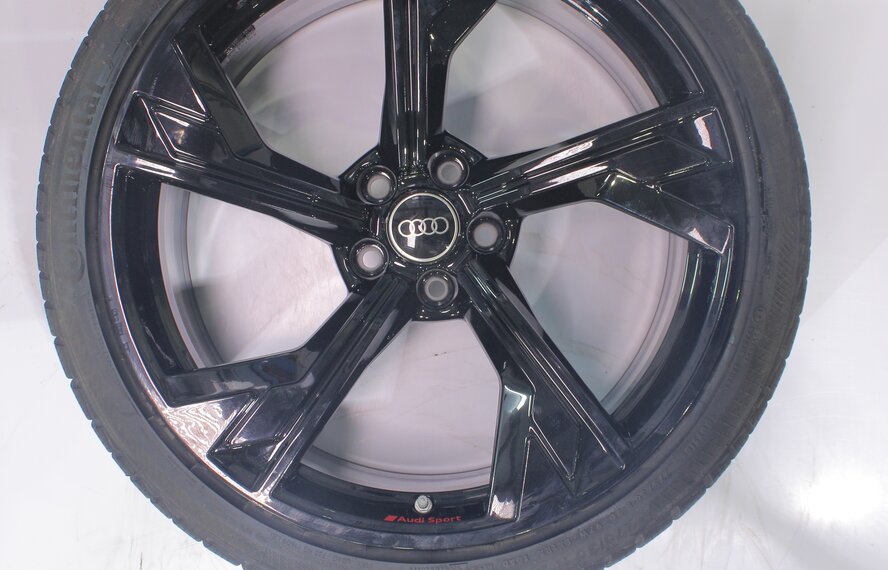 Audi Audi RS4 RS5 B9 20-inch wheels Continental Winter tires Original
