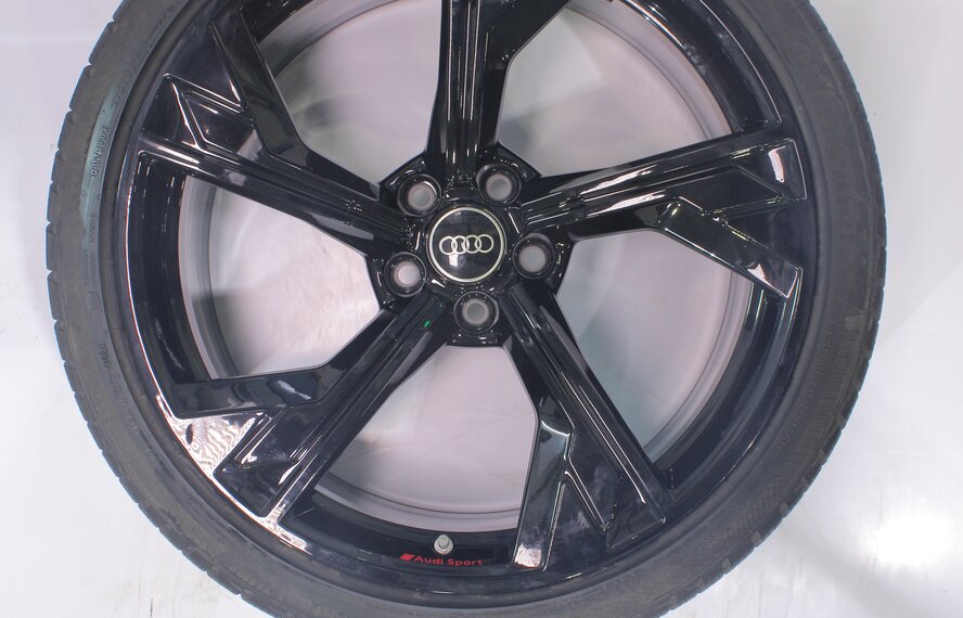 Audi Audi RS4 RS5 B9 20-inch wheels Continental Winter tires Original