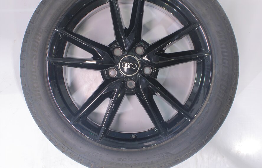 Audi Audi Q2 81A 18 inch wheels Bridgestone Summer tires Original