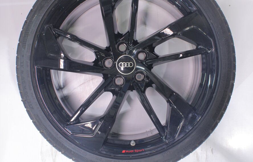 Audi Audi RS4 RS5 B9 20 inch wheels Continental Winter tires Original