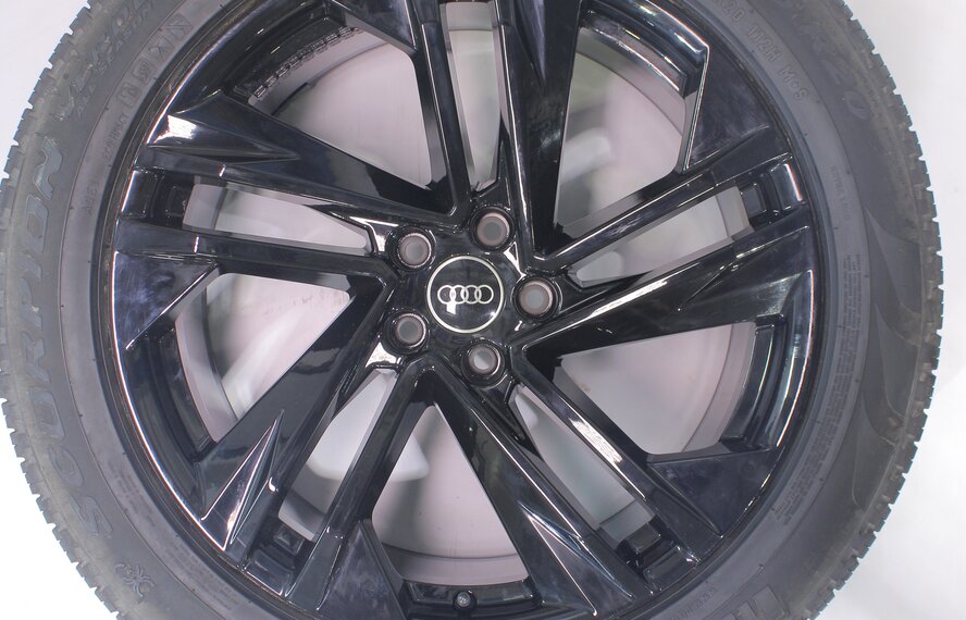 Audi Audi Q7 4M 20 inch rims Pirelli All-Season (4 seasons) Original