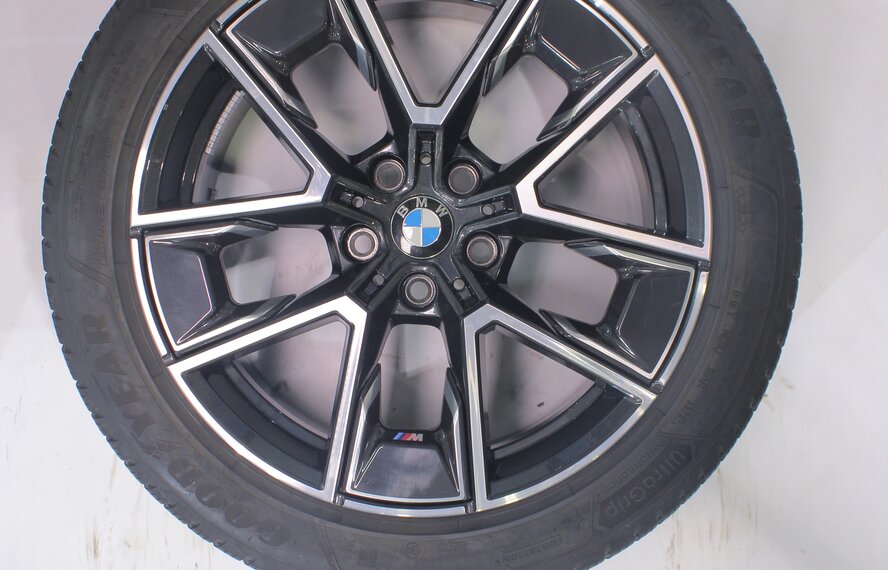 BMW BMW 4 series i4 G26 858M 18 inch wheels Goodyear Winter tires Original