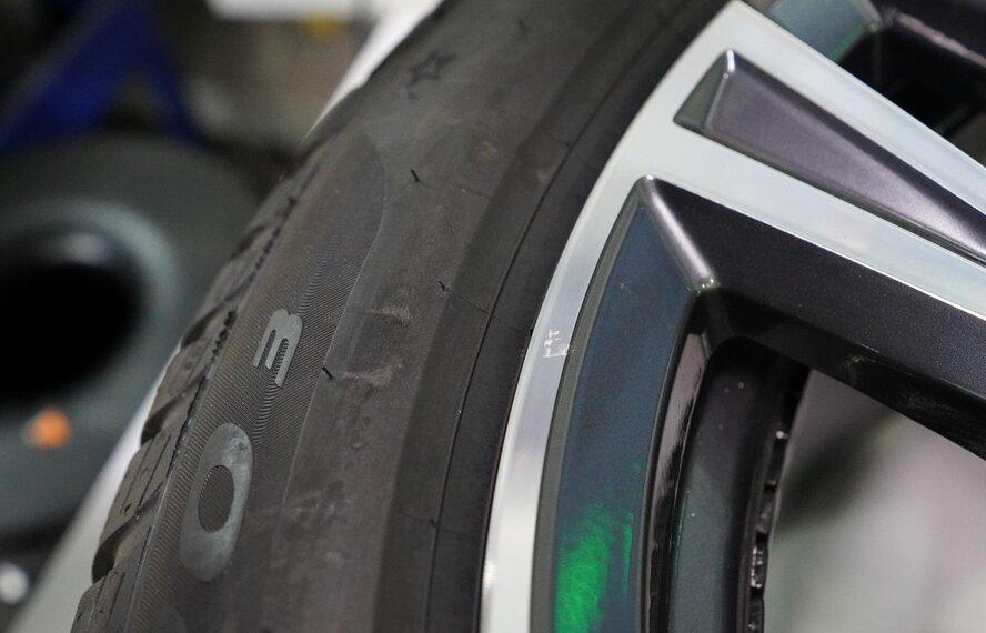 BMW BMW 4 series i4 G26 853 18 inch rims Pirelli Winter Tires New Original