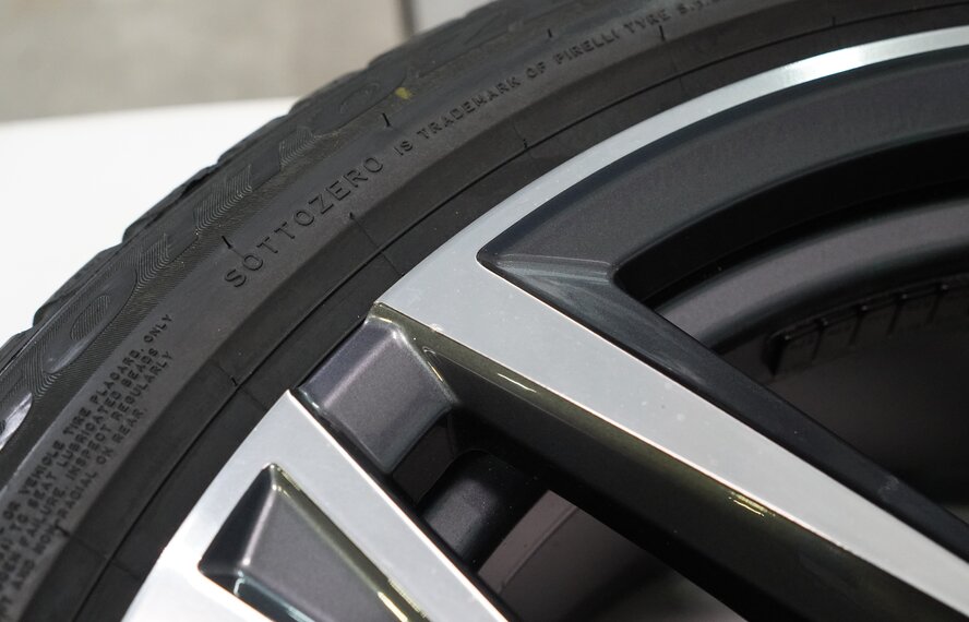 BMW BMW 4 series i4 G26 853 18 inch rims Pirelli Winter Tires New Original