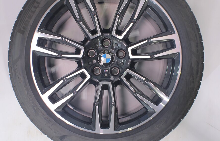 BMW BMW 5 Series i5 G60 G61 935M 19 inch wheels Pirelli Summer Tires Original