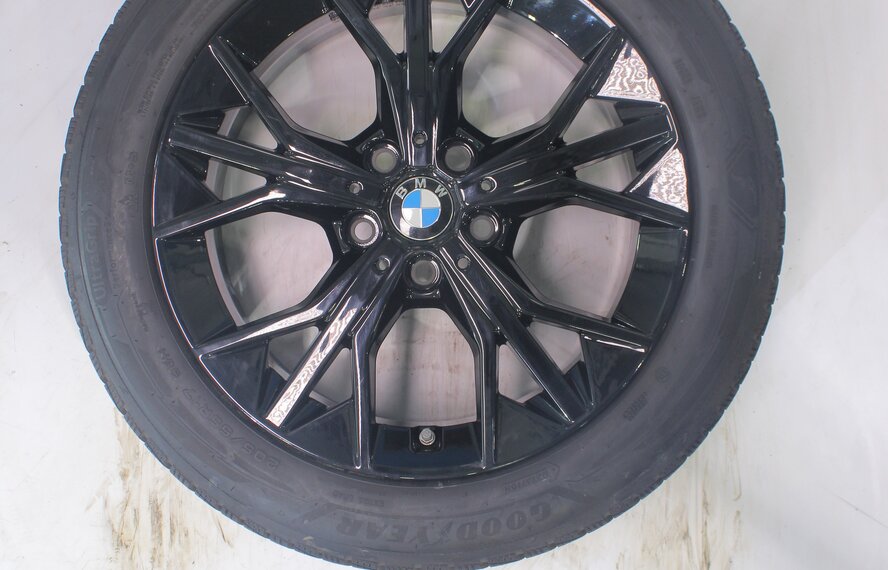 BMW BMW 1 series 2 series F70 F74 972 17 inch rims Goodyear Winter tires Original