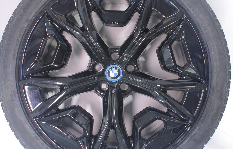 BMW BMW iX i20 1021 22 inch wheels Pirelli Winter tires New Original