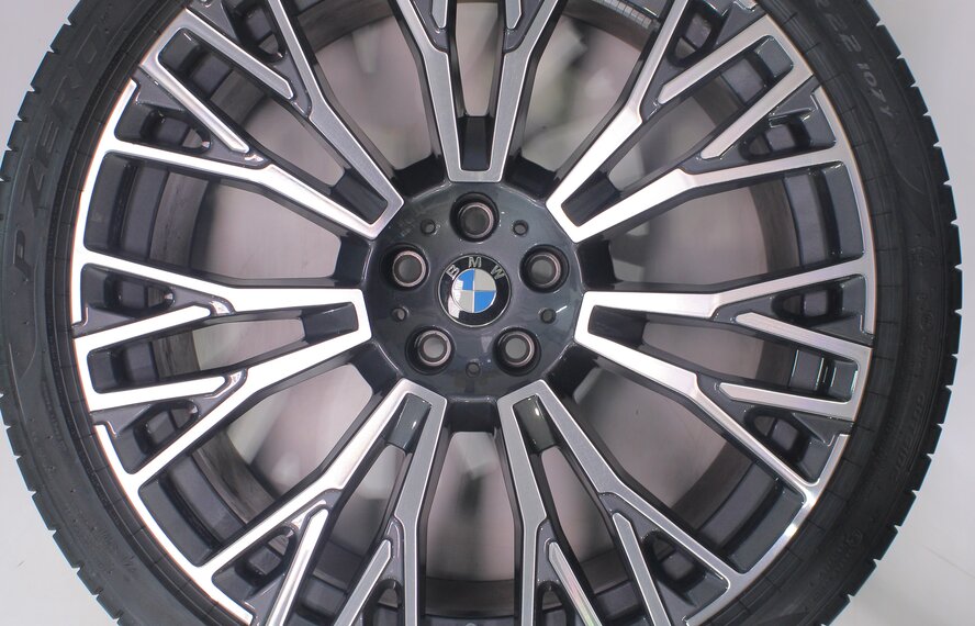 BMW BMW X5 G05 X6 G06 745i 22 inch wheels Pirelli Runflat Summer tires Original