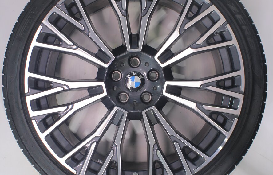 BMW BMW X5 G05 X6 G06 745i 22 inch wheels Pirelli Runflat Summer tires Original
