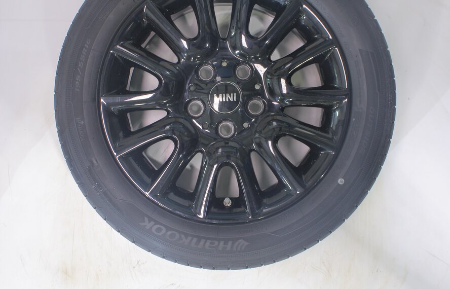 Mini Mini Cooper / S / One / Convertible F55 F56 F57 495 16 inch wheels Hankook Runflat Summer Tires Original