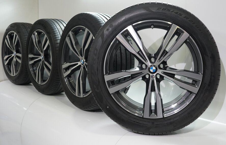 BMW BMW X7 G07 754M 21 inch wheels Pirelli Runflat Summer tires Original