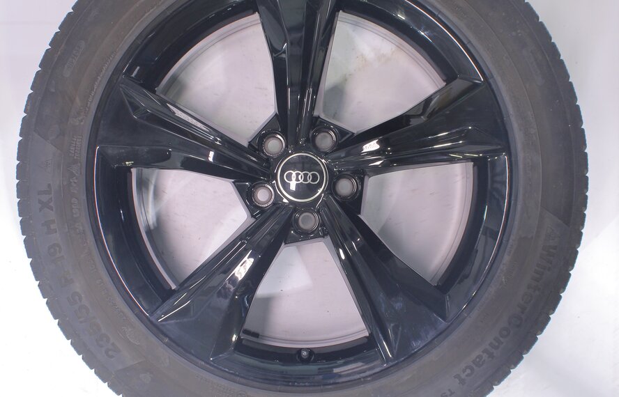 Audi Audi Q5 SQ5 80A 19 inch wheels Continental Winter tires Original