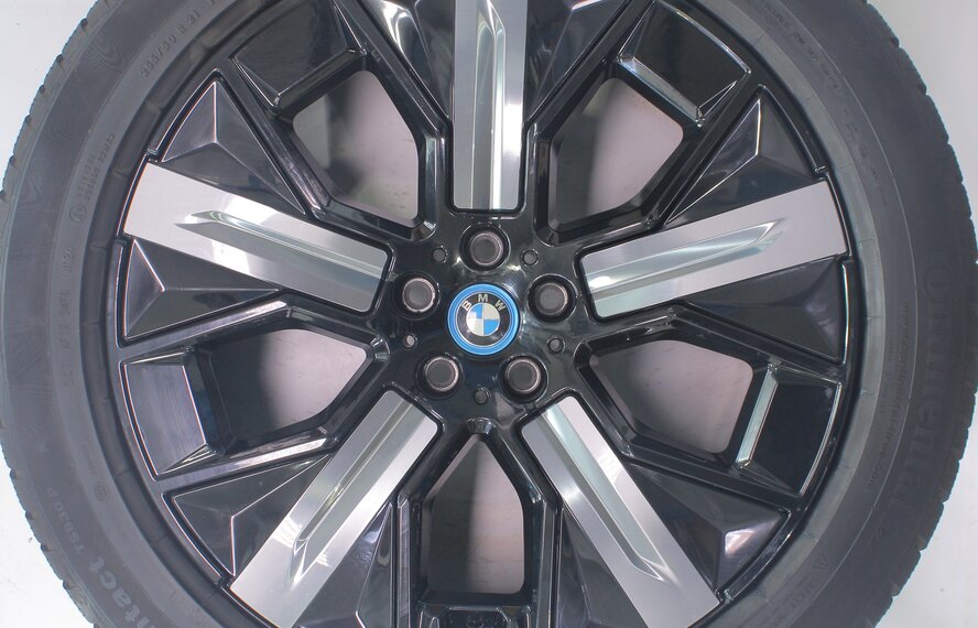BMW BMW iX i20 1011 21 inch wheels Continental Winter Tires Original
