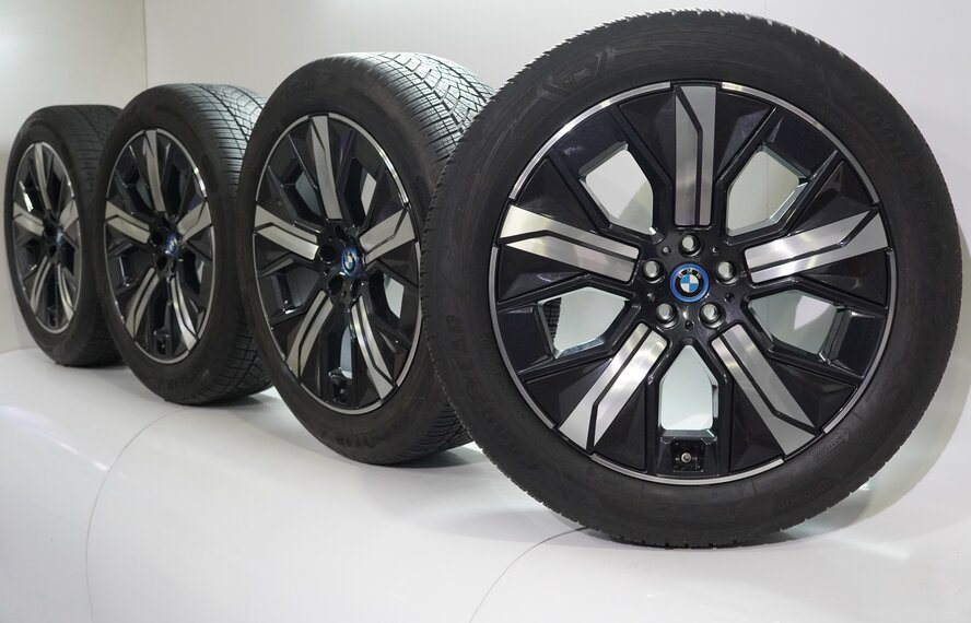 BMW BMW iX i20 1011 21 inch wheels Goodyear winter tires Original