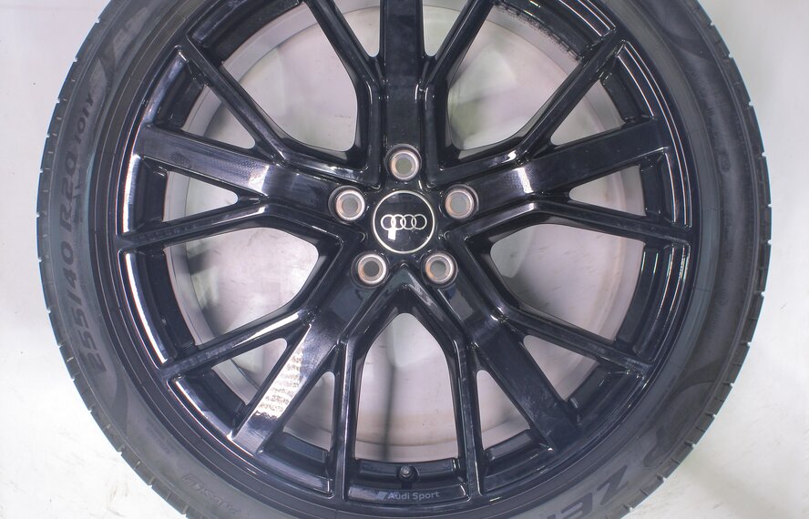 Audi Audi Q3 RSQ3 20 inch rims Pirelli Summer Tires Original