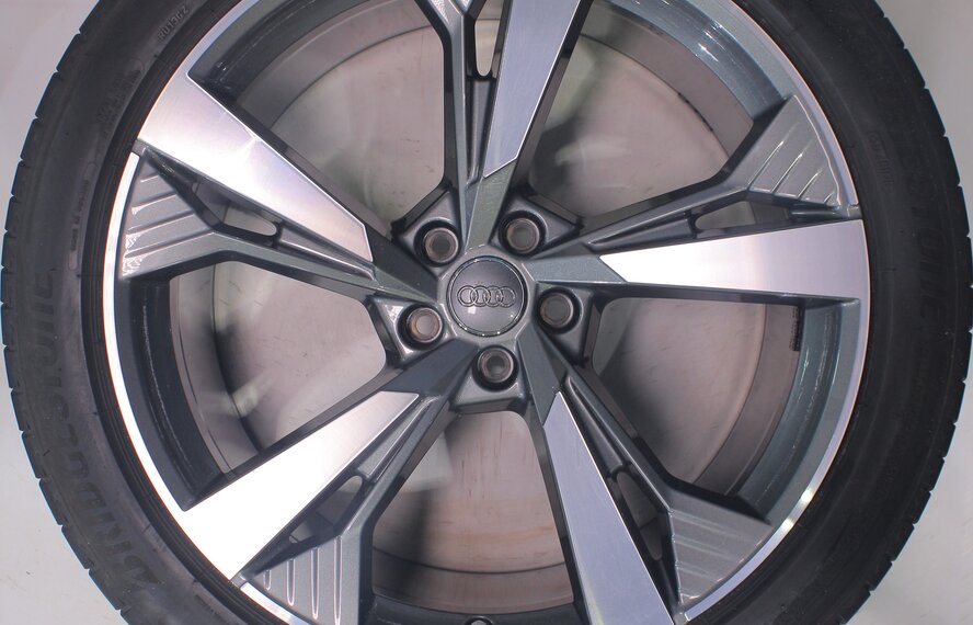 Audi Audi e-tron GE Q8 e-tron 21 inch rims Bridgestone Summer Tires Original