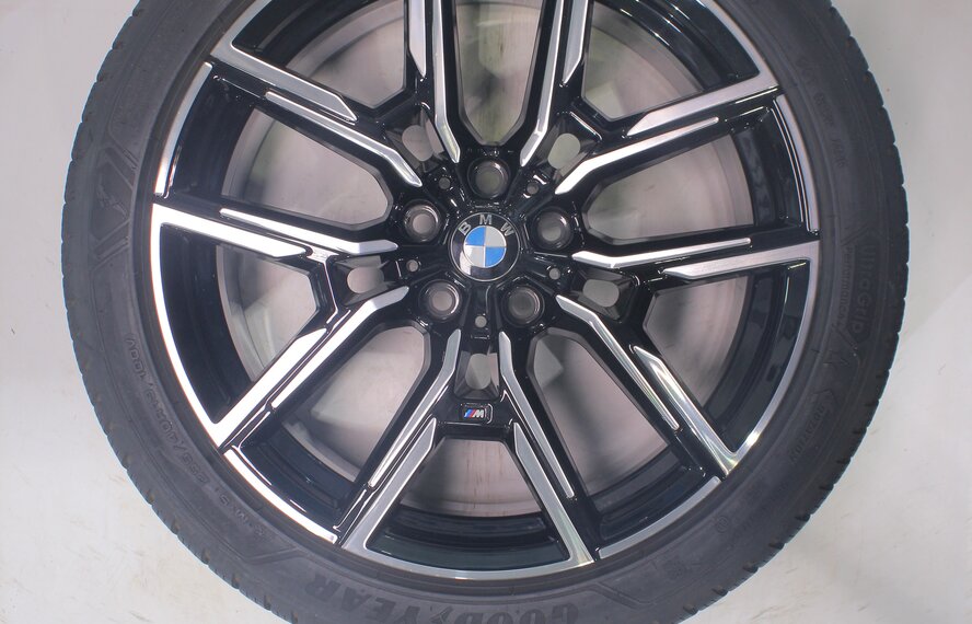 BMW BMW 4 series i4 G26 859M 19 inch wheels Goodyear Winter Tires Original
