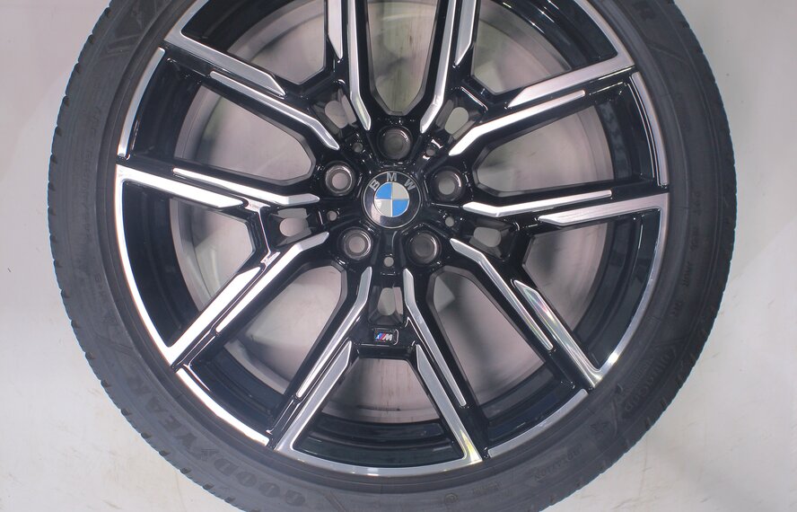 BMW BMW 4 series i4 G26 859M 19 inch wheels Goodyear Winter Tires Original