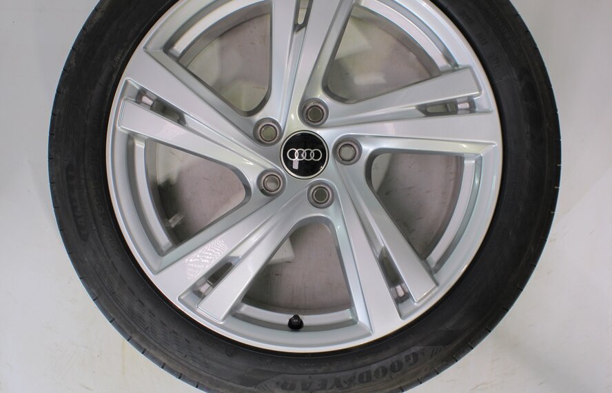 Audi Audi A5 S5 B10 18 inch rims Goodyear Summer Tires Original