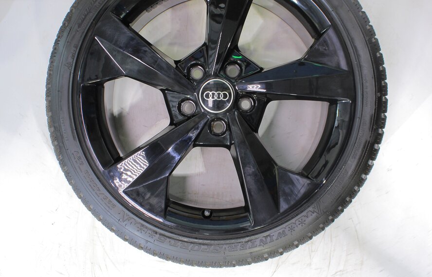 Audi Audi A3 S3 8Y 8V 18 inch rims Dunlop Winter Tires Original