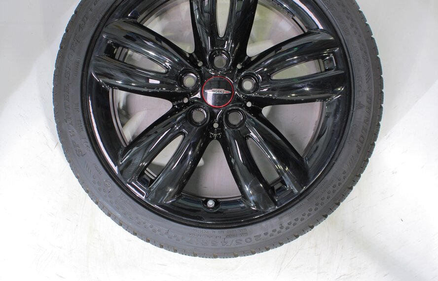 Mini Mini Cooper / S / One / Cabrio F55 F56 F57 JCW501 17 inch wheels Dunlop Runflat Winter Tires Original
