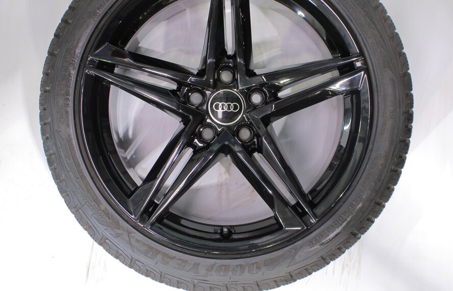 Audi Audi A4 S4 B9 8W 18 inch rims Goodyear Winter Tires Original