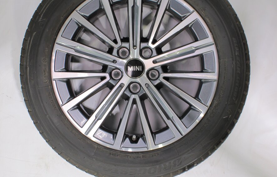 BMW BMW 2 series U06 Active Tourer 833 17 inch wheels Bridgestone Winter Tires Original