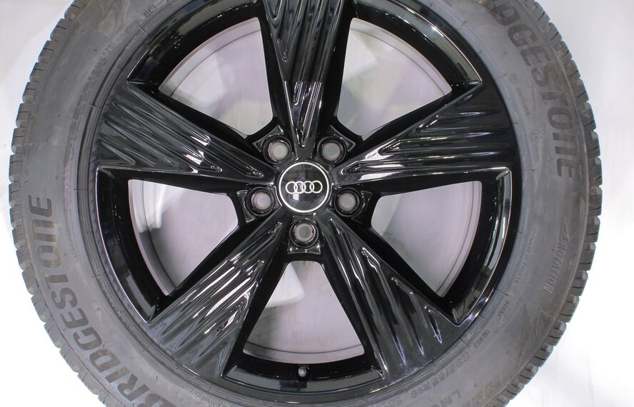 Audi Audi Q4 e-tron 19 inch wheels Bridgestone Winter Tires New Original