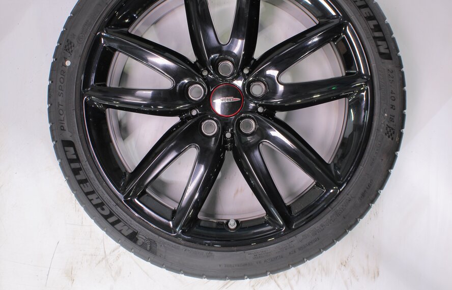 Mini Mini Clubman F54 JCW815 18 inch wheels Michelin Summer Tires Original
