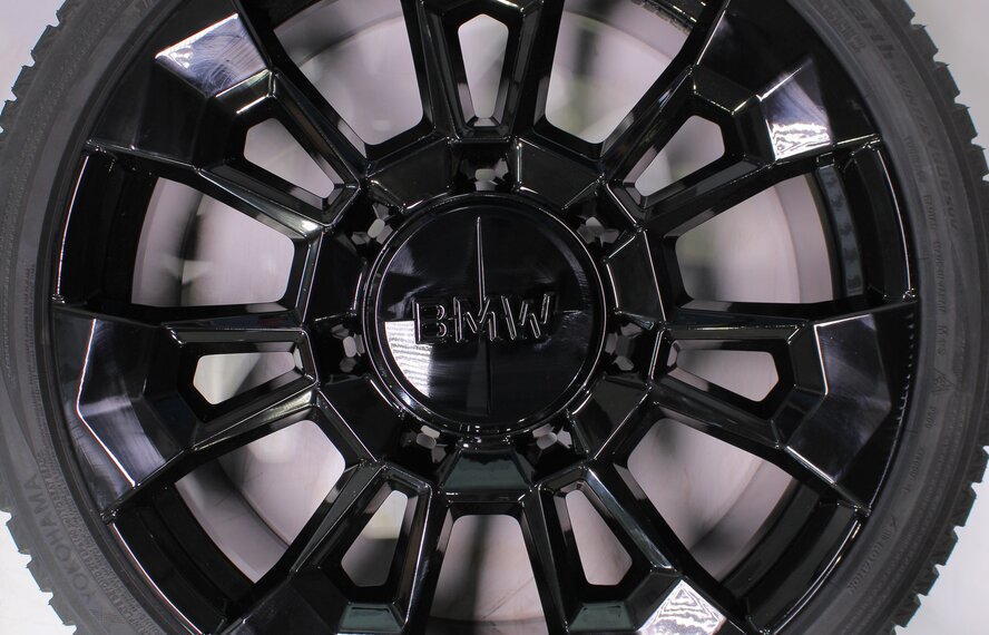 BMW BMW XM G09 923M 23 inch wheels Yokohama Winter Tires New Original