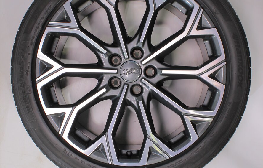 Audi Audi A6 C9 20 inch wheels Hankook Summer Tires Original